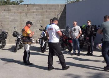 Organizovan trening bezbedne vožnje za motocikliste