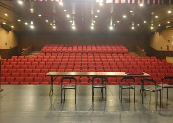 Pozorišna sala u Kovinu dobila lepši izgled