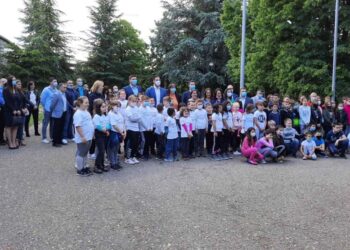 Ministar Udovičić i gradonačelnik Stevanović posetili OŠ “Bratstvo Jedinstvo” u Vojlovici