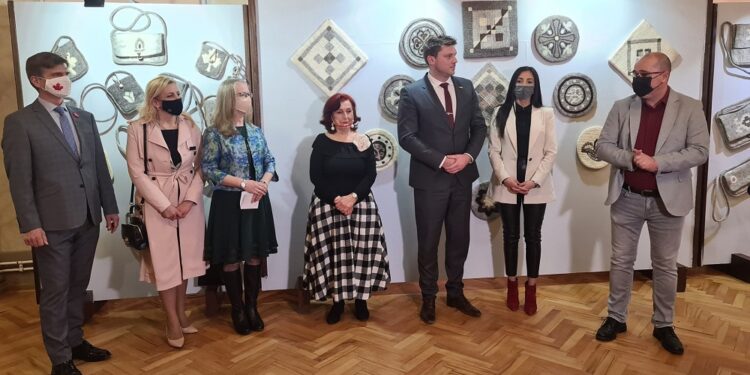 Izložba „Pustovanja“ otvorena u Narodnom muzeju Pančevo
