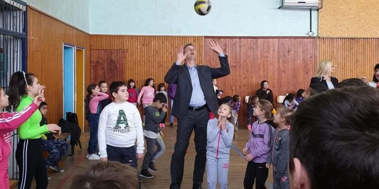 Vladimir Batez obišao Opštinu Alibunar
