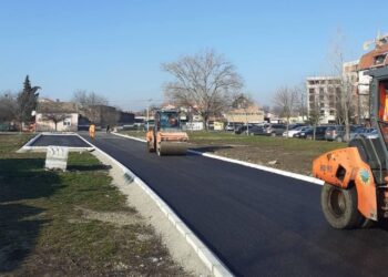 Obećanje građanima ispunjeno: Asfaltiraju se Radnička ulica i raskrsnica Vojvođanskog bulevara i Ive Kurjačkog u Pančevu