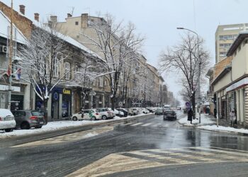 Putevi u Pančevu prohodni, autobusi kasne desetak minuta