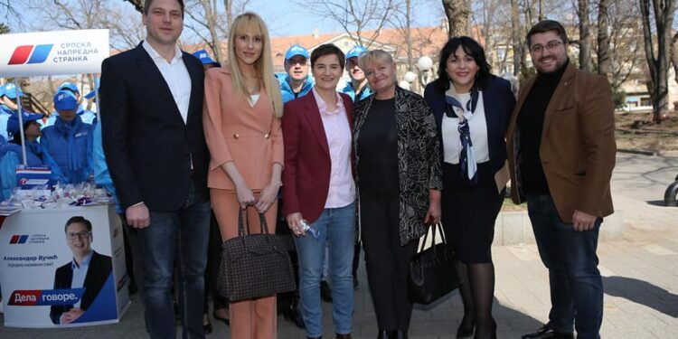 Ana Brnabić, Iva Štrljić i dr Marija Zdravković danas posetile Pančevo