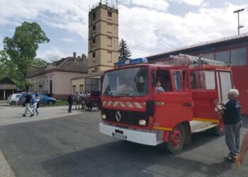 Druženje s vatrogascima u Mramorku 24. aprila