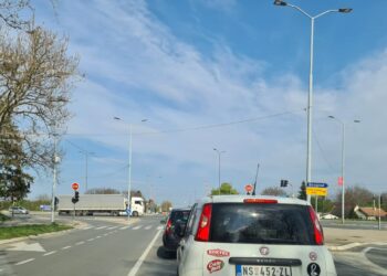 Muškarac poginuo u saobraćajnoj nesreći u Pančevu