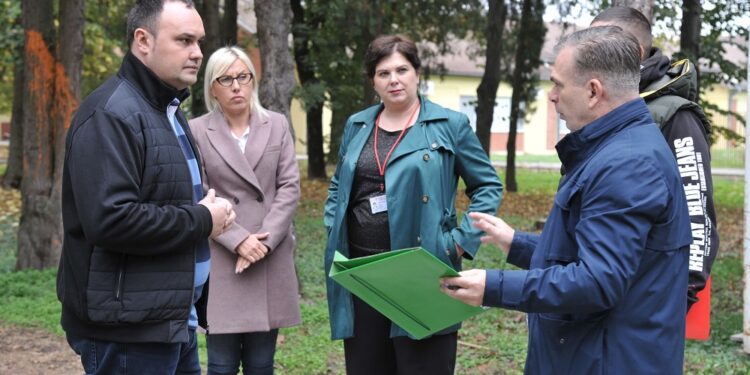 Rekonstrukcijom do ušteda i boljih uslova u Centru za socijalni rad u Opovu