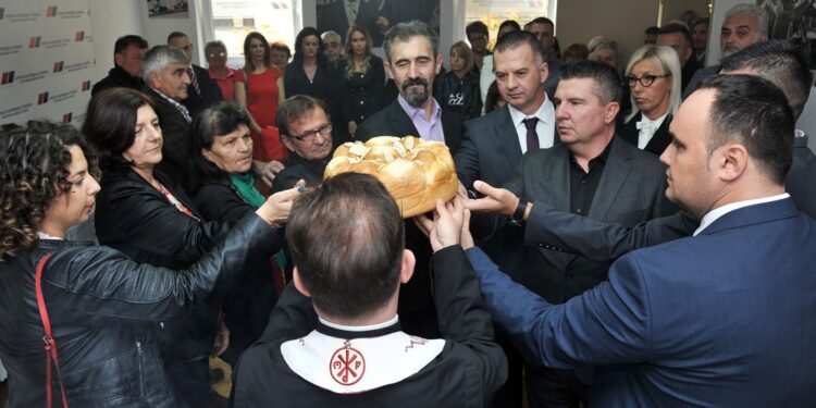 Slavu Svetu Petku proslavio i SNS u Opovu