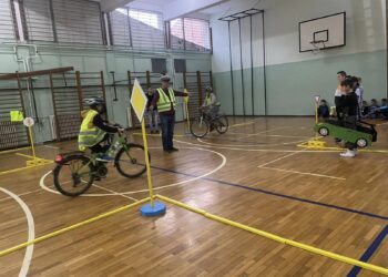 Trening bezbedne vožnje za bicikliste u Debeljači
