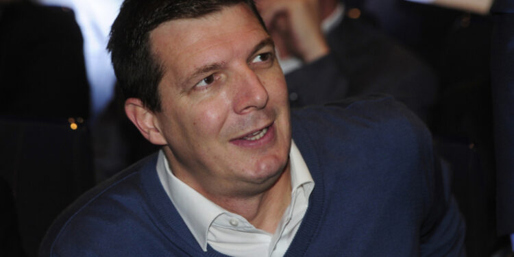 VUČEVIĆ: Andrej Vučić je jedan od NAJSTRUČNIJIH ljudi u SNS i jedan od motora stranke