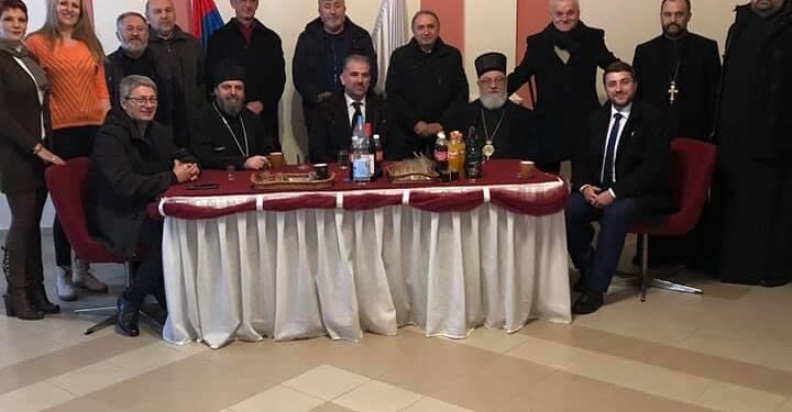 Vladike Nikanor i Stefan obišli radove na izgradnji Hrama Svetog Ilije u Jabuci