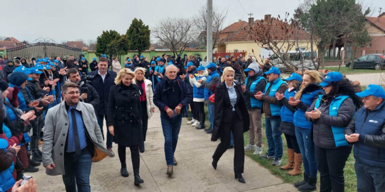 Ristovski i Kisić Tepavčević, u društvu Božić i Mladenović, posetili su Južnobanatski okrug (VIDEO)