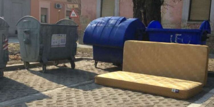 Prolećna akcija uklanjanja kabastog otpada od 4. do 28. aprila, pogledajte raspored