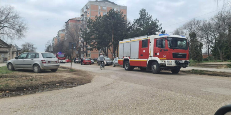 „Drama na Strelištu!“, „Vatra buknula u višespratnici“…a ustvari zagorela sarma!