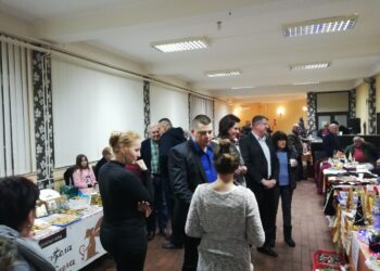 Novogodišnji bazar u Plandištu