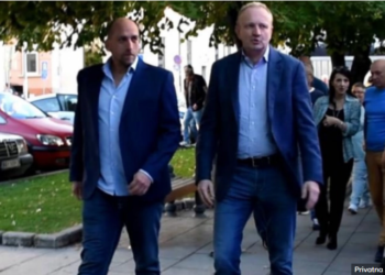 Skandal: Đilasovci u Vršcu izvređali građane, psovali ih i pljuvali (VIDEO)