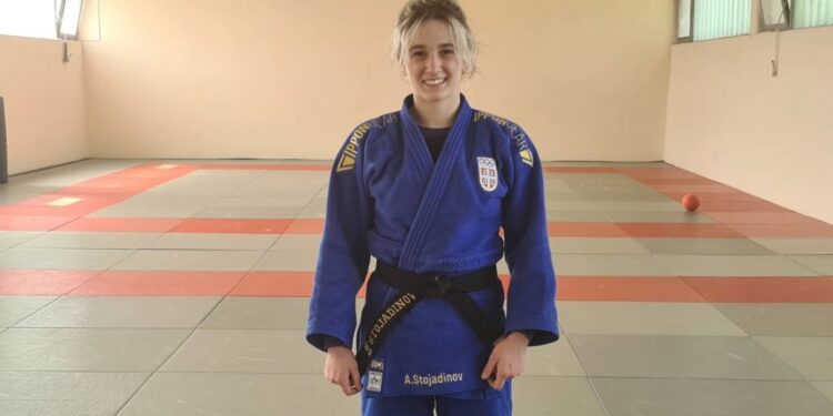 Zahvaljujući Gradu džudo šampionka Andrea Stojadinov ponovo trenira u Pančevu