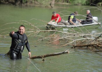 Turistička organizacija Grada Pančeva organizovala akciju čišćenja reke Tamiš