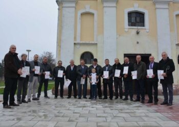 Srpska pravoslavna opština Baranda: Uručene crkveno-opštinske zahvalnice darodavcima