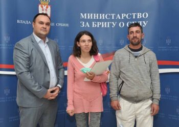 Ministarstvo za brigu o selu: Bespovratna sredstva za kupovinu kuće sa okućnicom za porodicu iz Barande