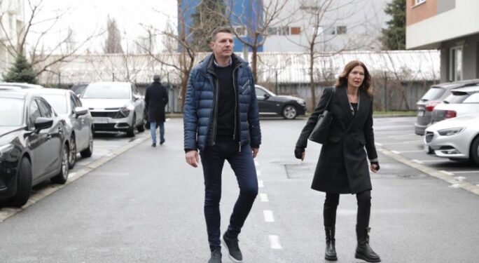 Prelević ponovo izbegao ročište: „Ratkapna“ se uplašio i nije došao na suđenje povodom gnusnih laži o Andreju Vučiću (VIDEO)