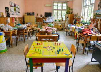 Specijalna bolnica za psihijatrijske bolesti u Kovinu: Ruke koje stvaraju umetnost