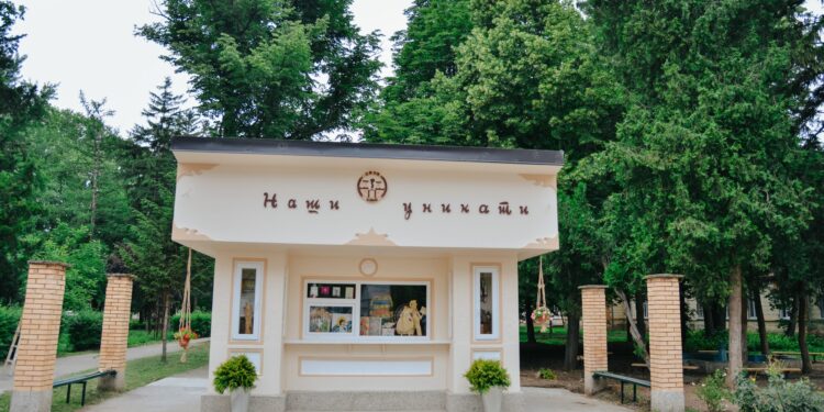 Novi sjaj bolničkog parka u Kovinu