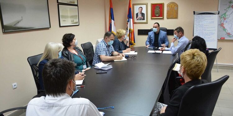 Predsednik Opštine Opovo održao sastanak sa direktorima javnih ustanova i preduzeća