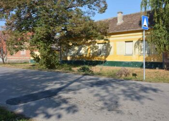 Usporivači brzine u Barandi