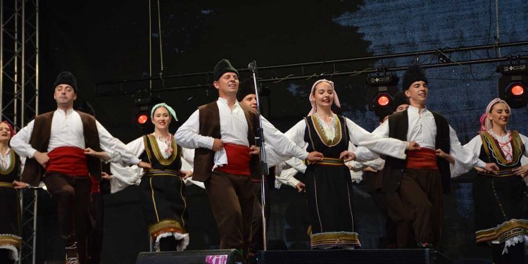 Folklorni festival „Đurđevak“ u Opovu
