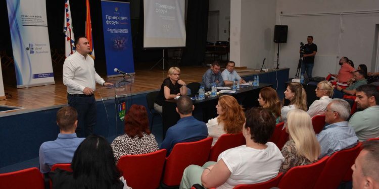 Privredni forum – Opovo 2022: Lokalna samouprava po meri privrede