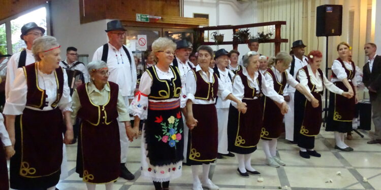 Etno druženje tradicionalno obeleženo u Gerontološkom centru Pančevo