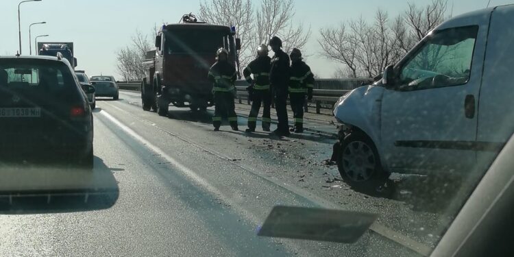 Žestoko kod Smedereva, dvoje mrtvih u udesu
