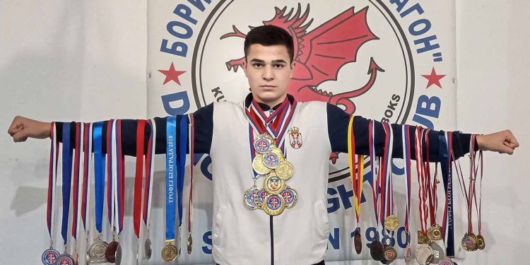 Uroš Janjić najtrofejniji junior Sportskog saveza Opovo