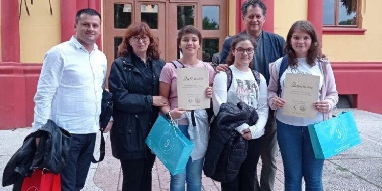 Veliki uspeh učenica OŠ “Bora Radić” Bavanište na književnoj olimpijadi
