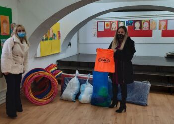 Sportski savez Pančeva poklonio sportske rekvizite predškolcima „Dečje radosti“