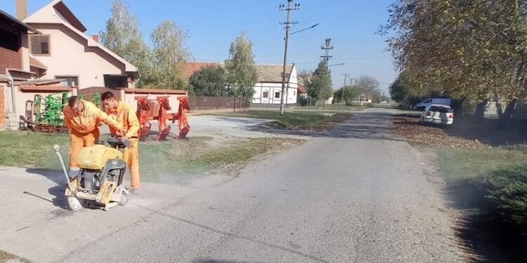 Počelo asfaltiranje u čak šest ulica u Jabuci kod Pančeva