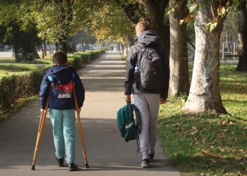 Da se naježiš! Emotivni video đaka OŠ „Mlada pokolenja“ vraća pravim vrednostima
