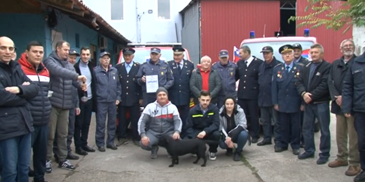Poklon slovenačkih vatrogasaca Dobrovoljnom vatrogasnom društvu Kovačica