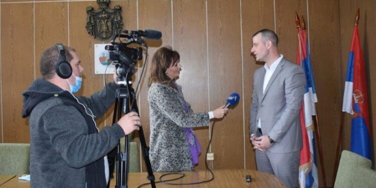 Opštinsko veće Kovina o javnom osvetljenju, detaljnoj regulaciji i energetskoj sanaciji