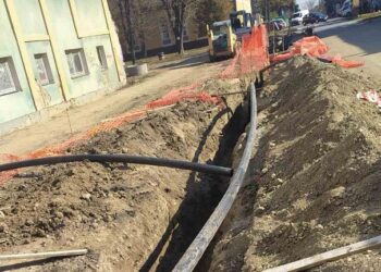 Uređuje se deo ulice Ive Lole Ribara u Kovinu, u toku radovi na modernizaciji vodovoda