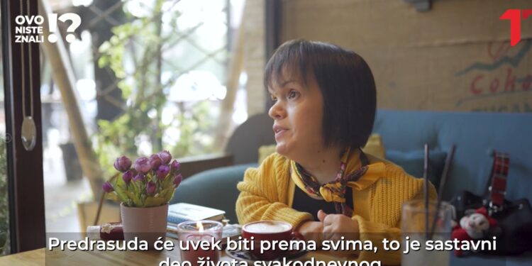 „Mi imamo svoja imena, nismo kepeci“: Ovako izgleda život najniže žene u Srbiji, koja živi u Kačarevu