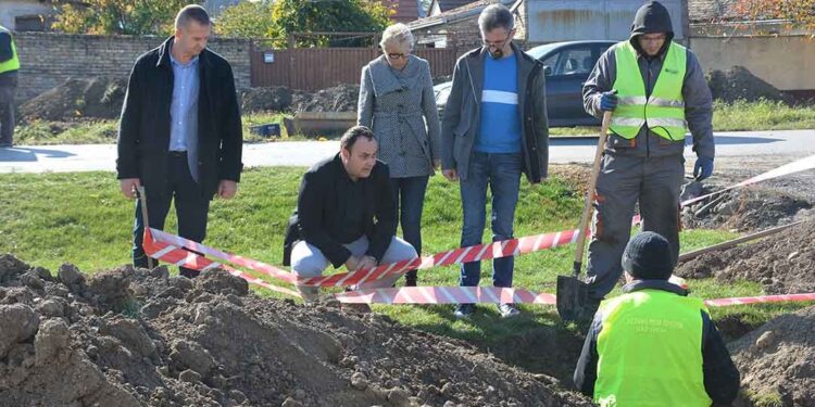 Markov obišao aktuelne radove na projektima: Kapela u Sakulama, put Opovo – Debeljača i rekonstrukcija vodovodne mreže