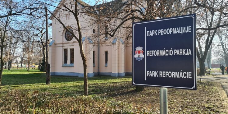 Sadiće se jelke u Parku reformacije u Vojlovici