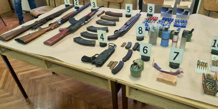 MUP: Uhapšen Pančevac zbog oružja i eksploziva