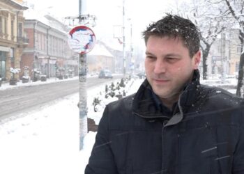 Gradonačelnik Pančeva: Službe u 4. stepenu pripravnosti, angažovano 11 kamiona, ulice prohodne, iako sneg i dalje pada