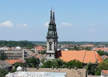 Nove mere, novi zaraženi, nove smrti…a narod šeta!