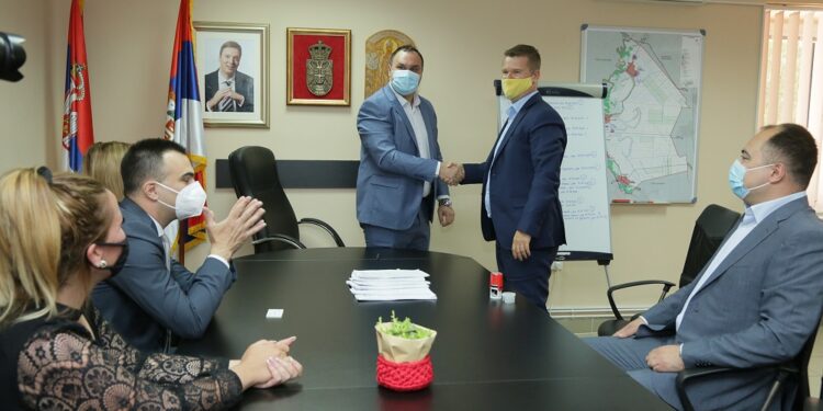 U Opštini Opovo potpisan ugovor za rekonstrukciju javnog osvetljenja, kroz javno-privatno partnerstvo