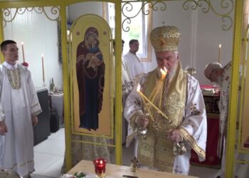 Sveta arhijerejska liturgija u Hramu Svetih žena Mironosica