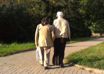 Prodavnice za penzionere, umesto u nedelju, OTVORENE SUTRA od 4 do 7 ujutru